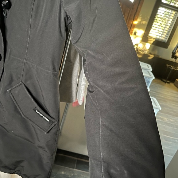 Canada Goose Rossclair Parka - Picture 12 of 16